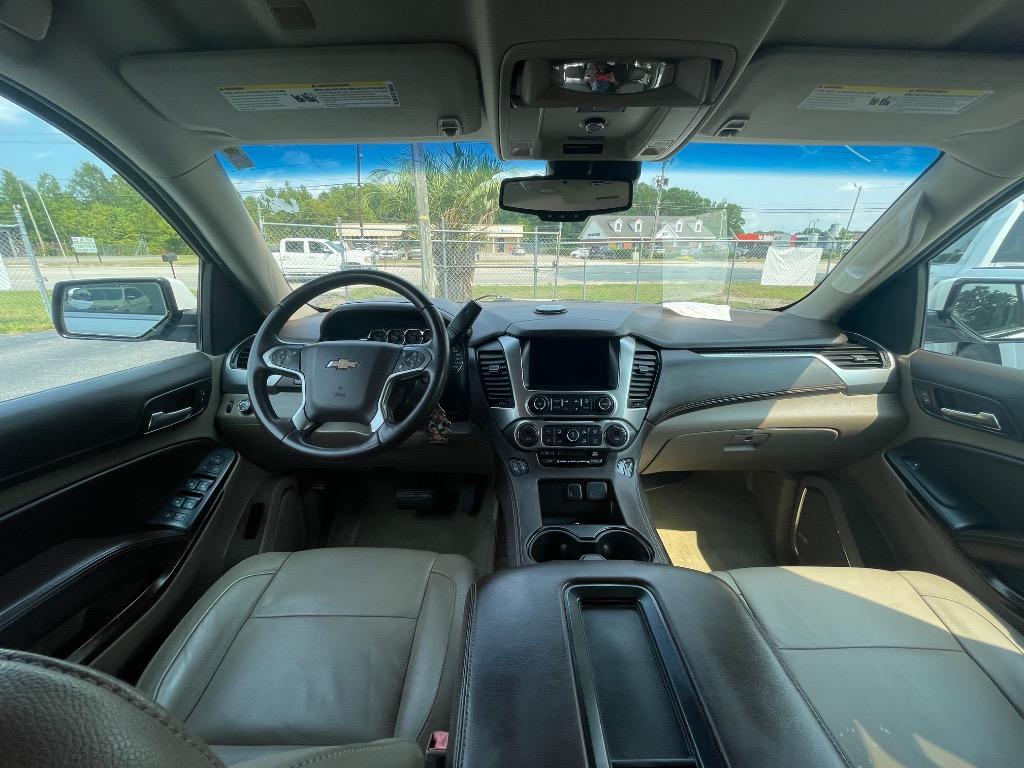 2016 Chevrolet Suburban - $16,995