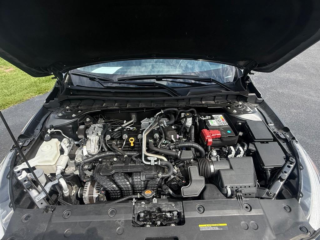 2022 Nissan Altima - $12,995