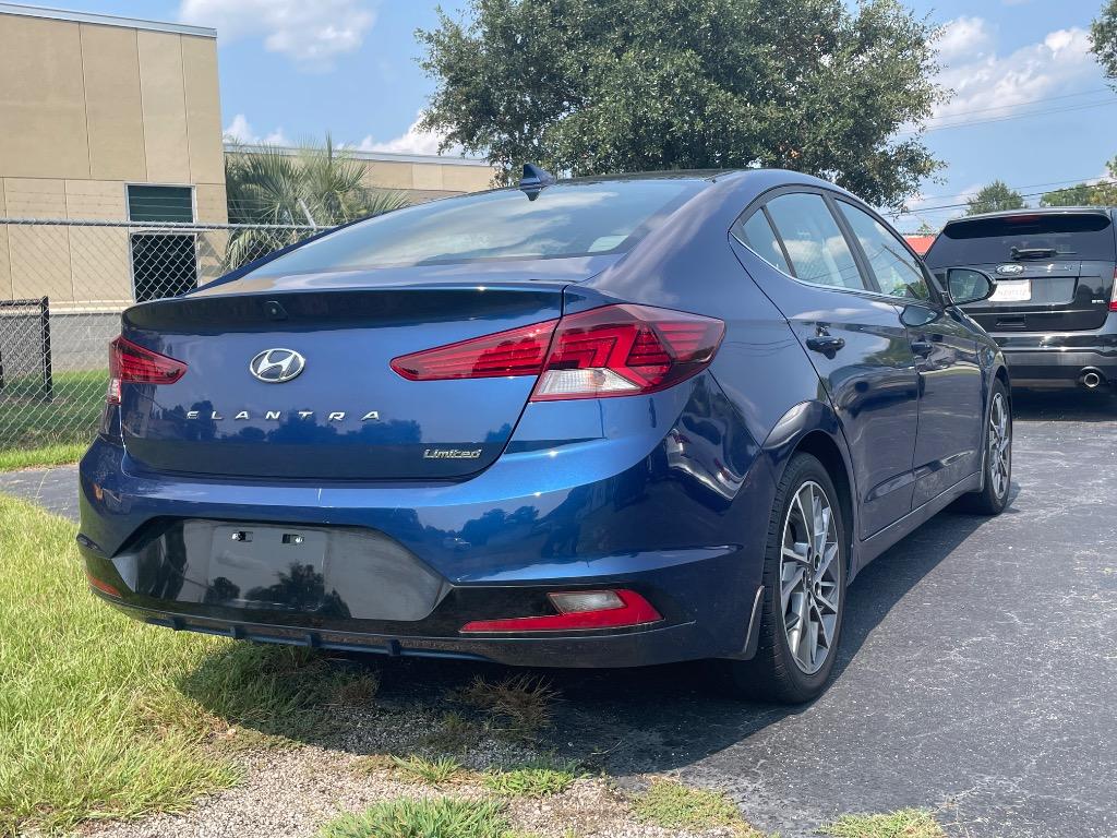 2020 Hyundai Elantra