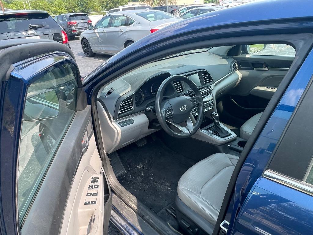 2020 Hyundai Elantra