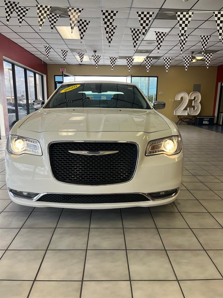 2020 Chrysler 300 Limited