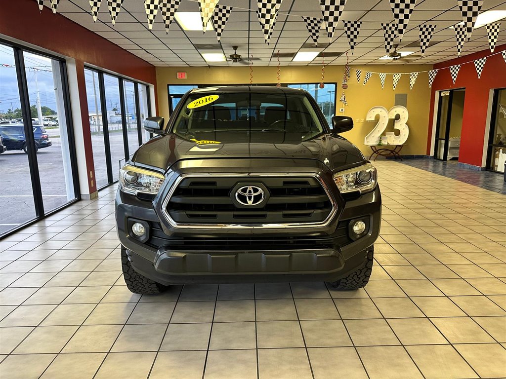 2016 Toyota Tacoma SR5