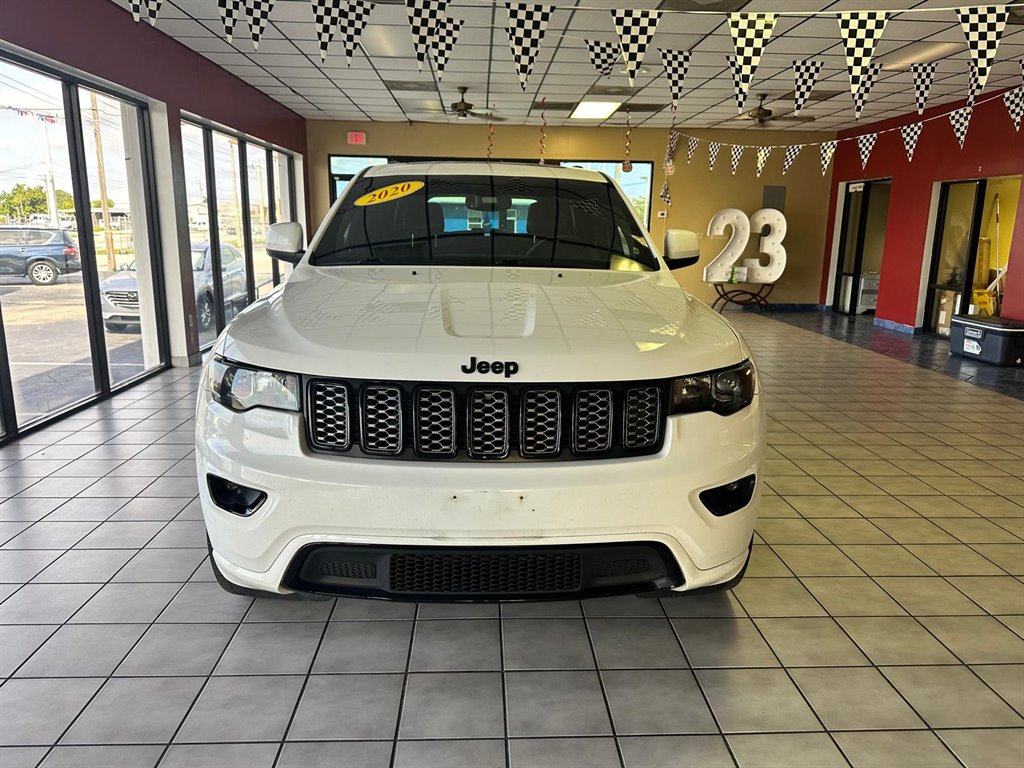 2019 Jeep Grand Cherokee Laredo