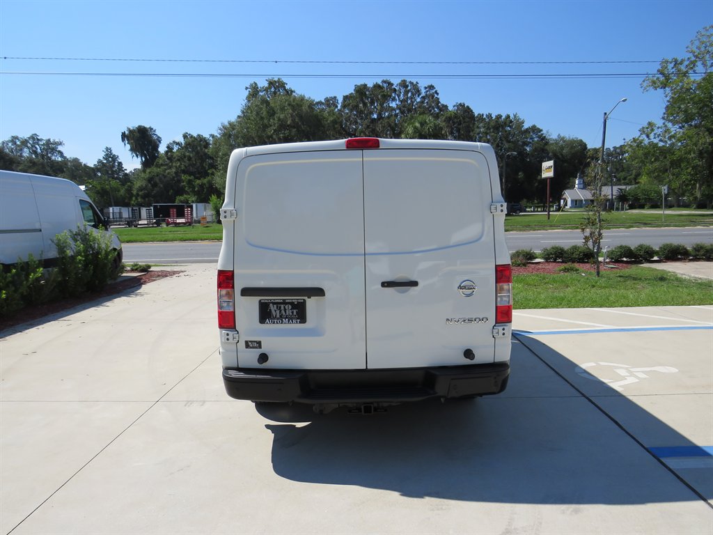2021 Nissan Nv - $24,751