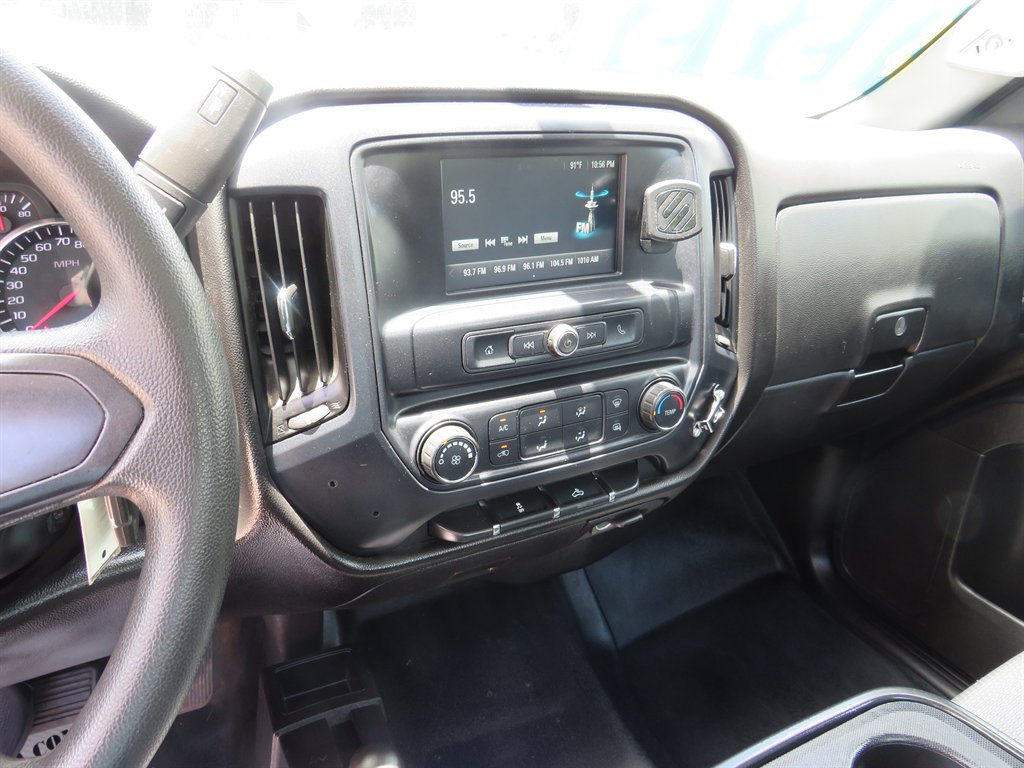 2016 Chevrolet Silverado - $15,751