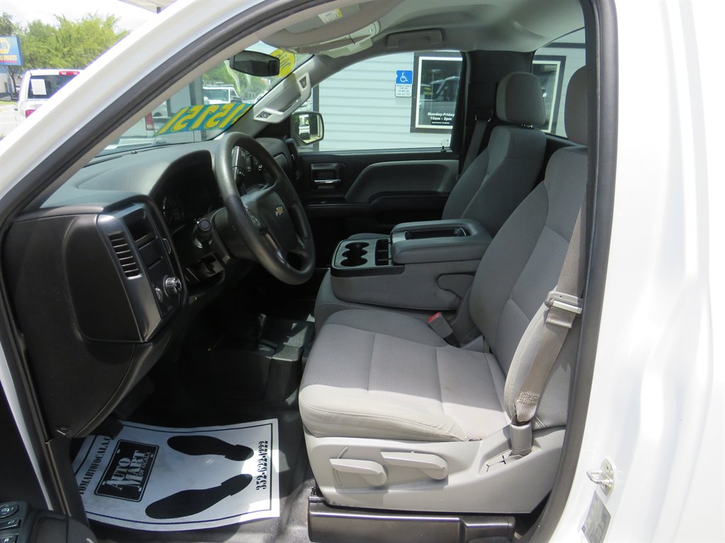 2016 Chevrolet Silverado - $15,751