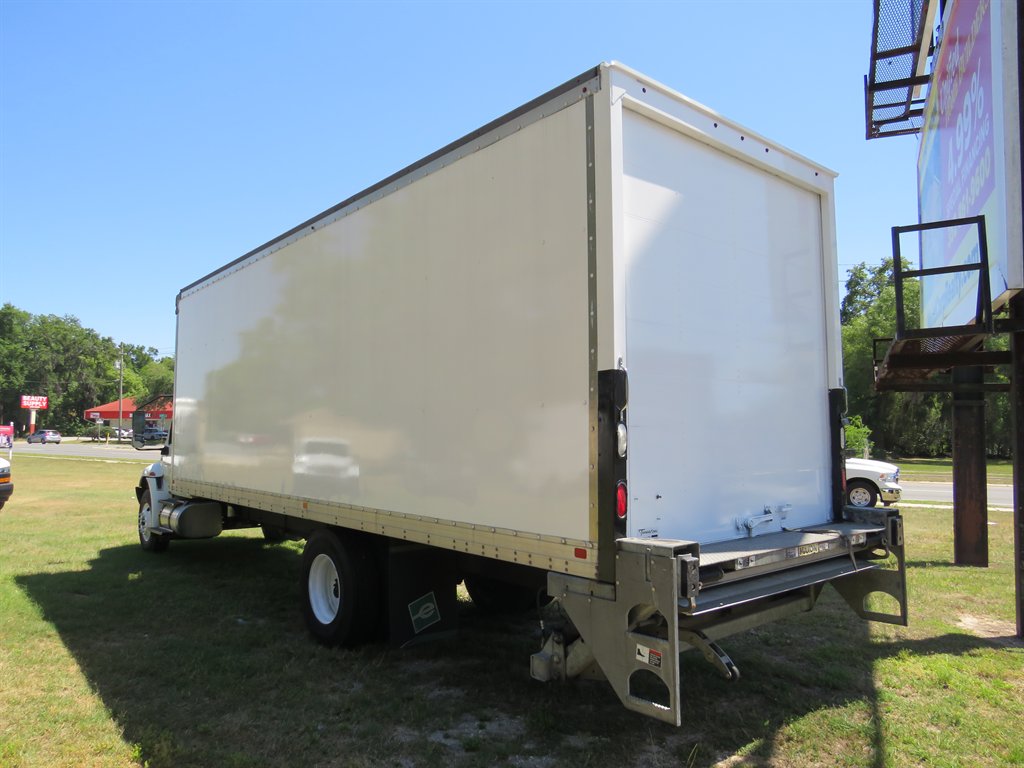 2022 International MV Conventional CAB photo