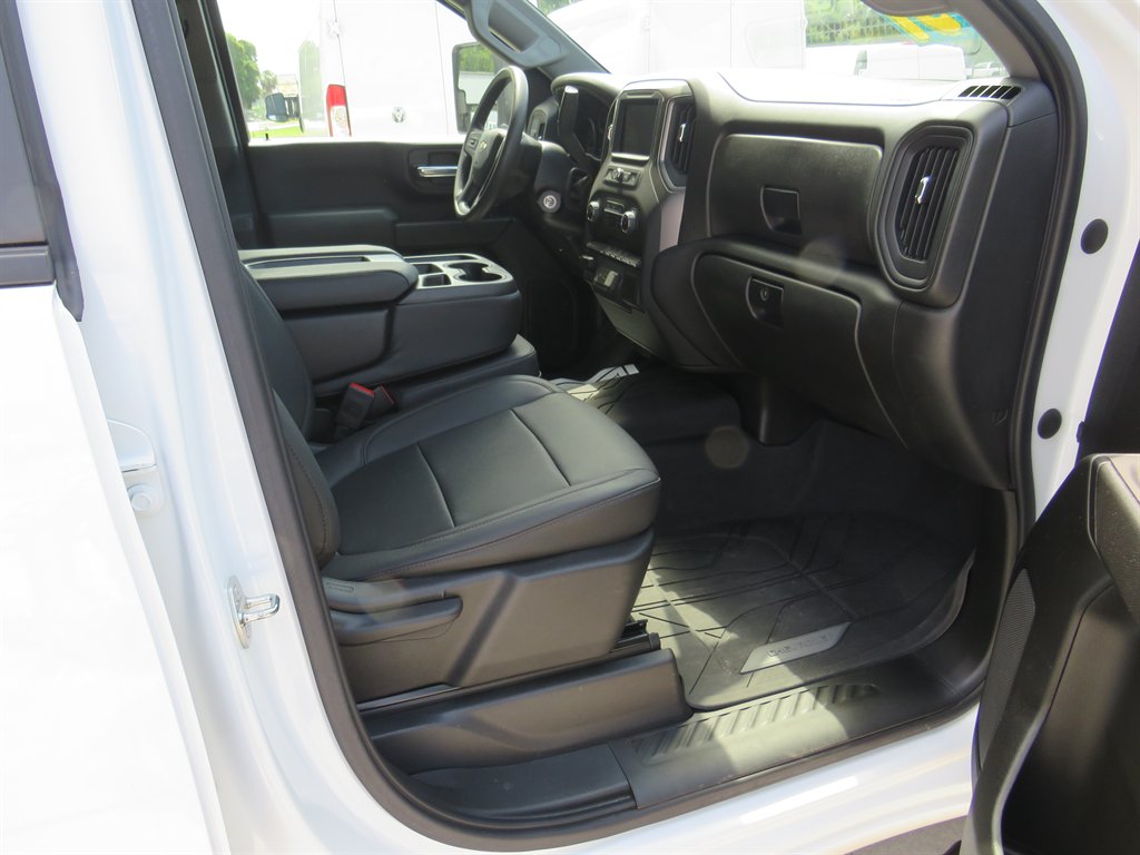 2023 Chevrolet Silverado 2500 W/T photo