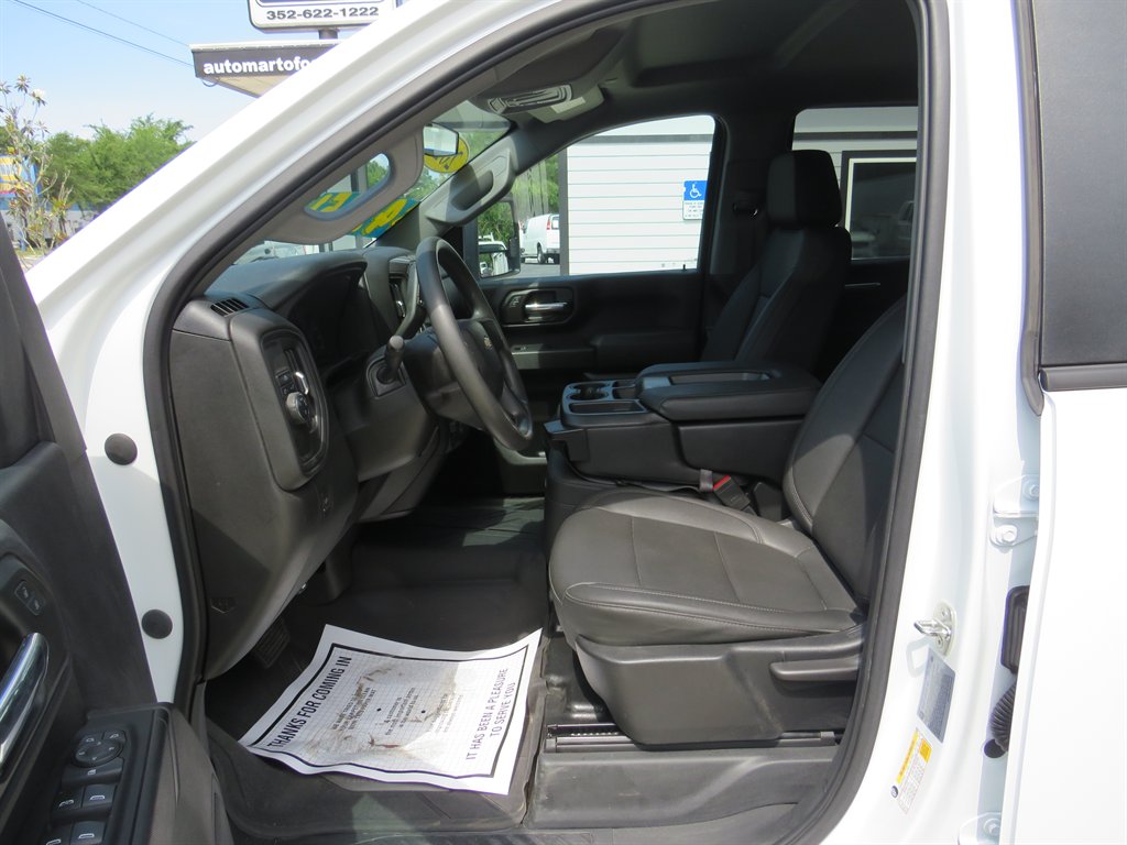 2023 Chevrolet Silverado 2500 W/T photo