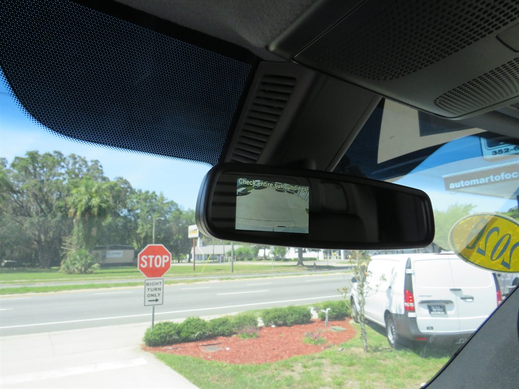 2025 Mercedes-Benz Sprinter 2500 High Roof photo