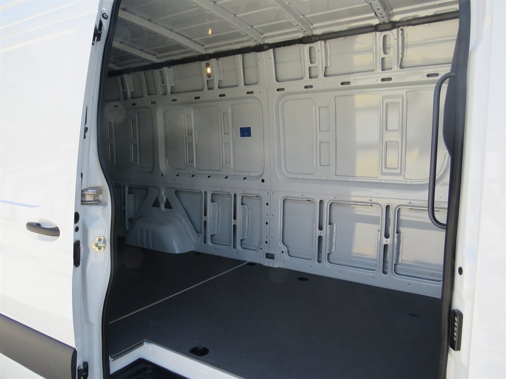 2025 Mercedes-Benz Sprinter 2500 High Roof photo