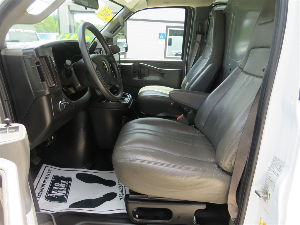 2023 Chevrolet Express - $20,751