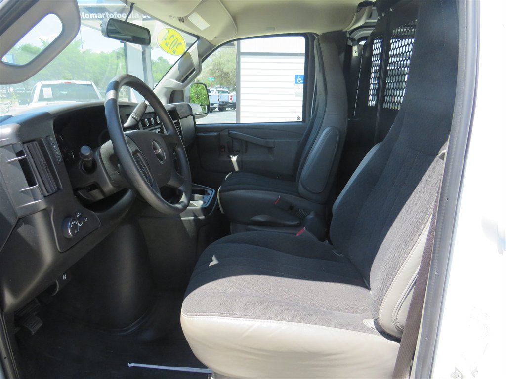 2015 Ford F-250 - $23,751
