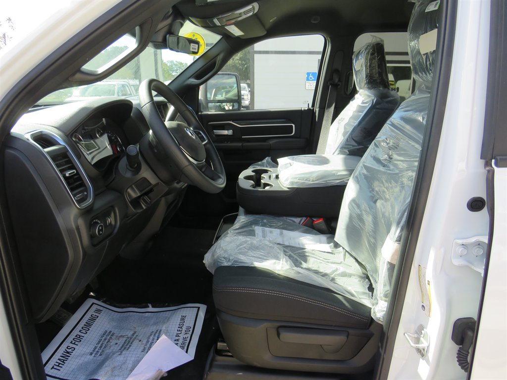 2025 Ram 2500 - $48,751