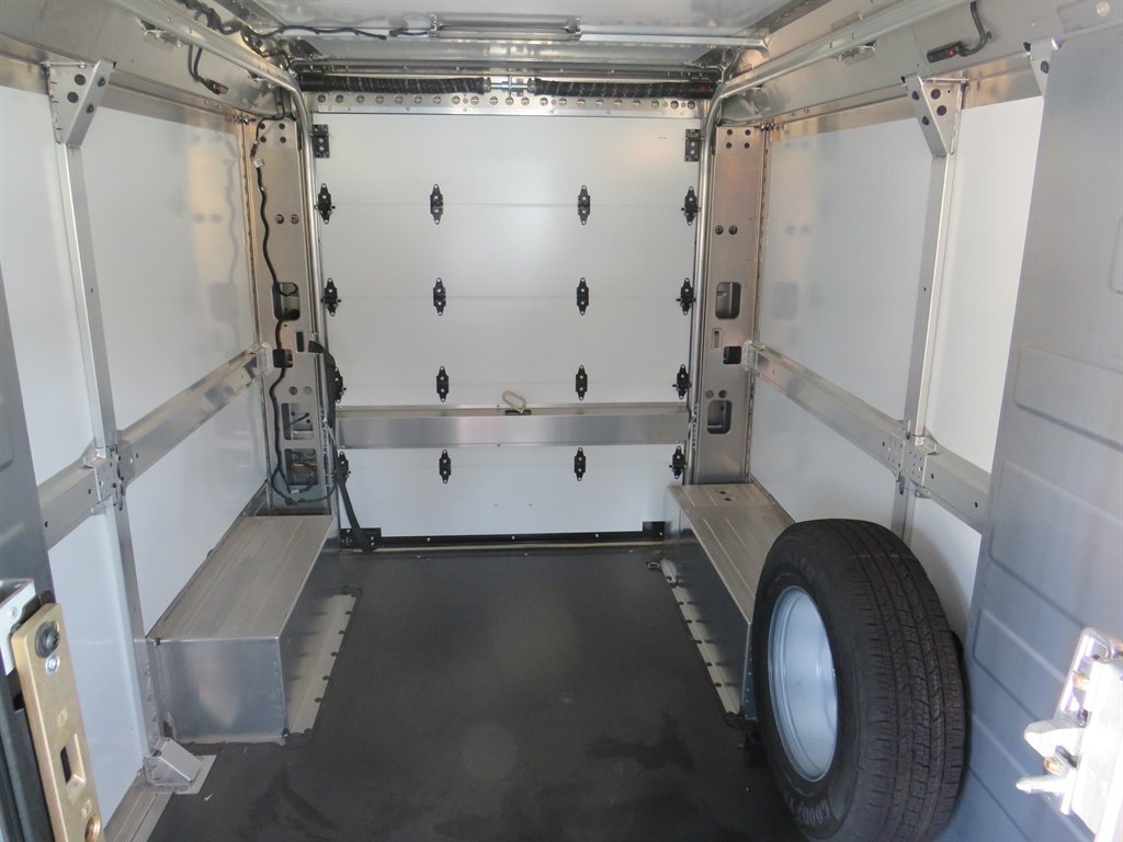 2024 Brightdrop Zevo - $36,751
