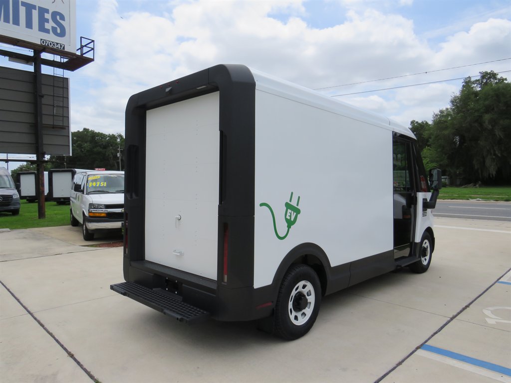 2024 Brightdrop Zevo - $36,751