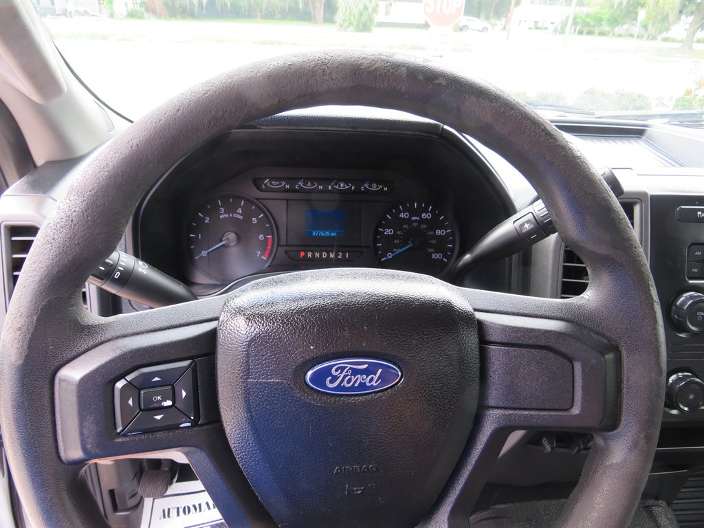 2017 Ford F-350 - $28,751