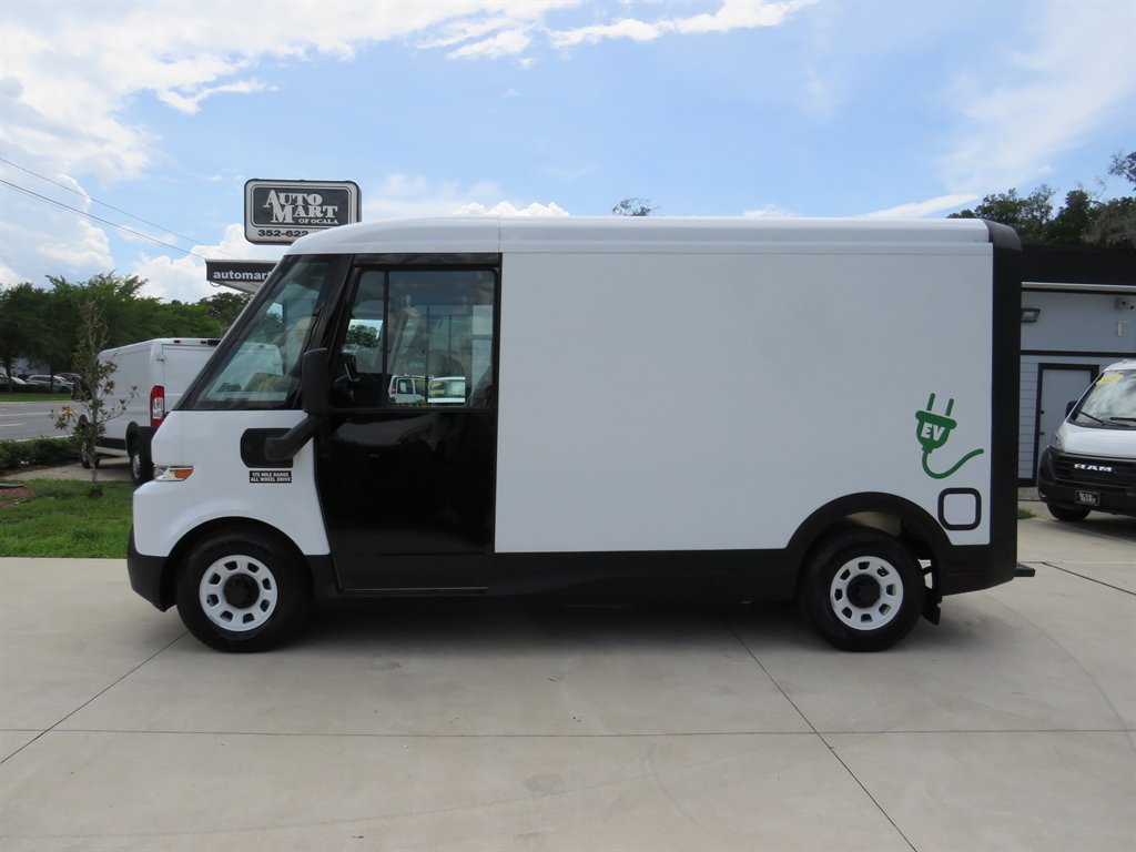 2024 Brightdrop Zevo 400 Short Range - $36,751