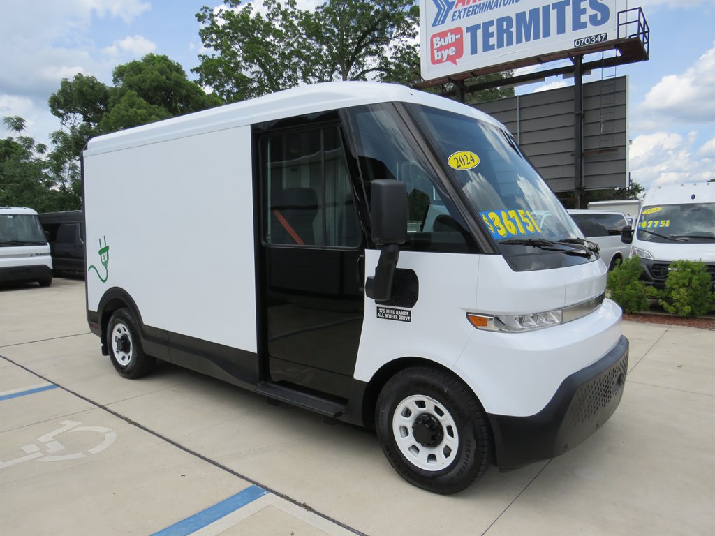 2024 Brightdrop Zevo 400 Short Range - $36,751