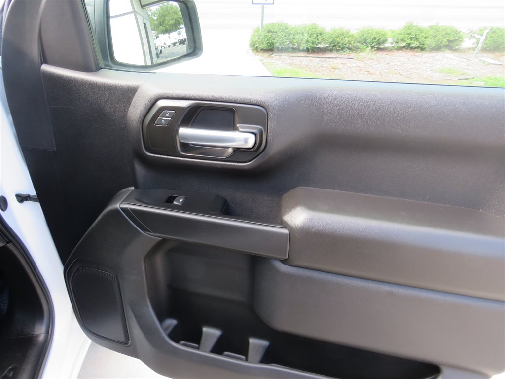 2025 Chevrolet Silverado 1500 - $38,751