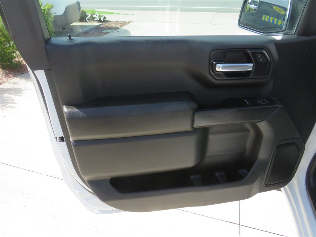 2025 Chevrolet Silverado 1500 - $38,751