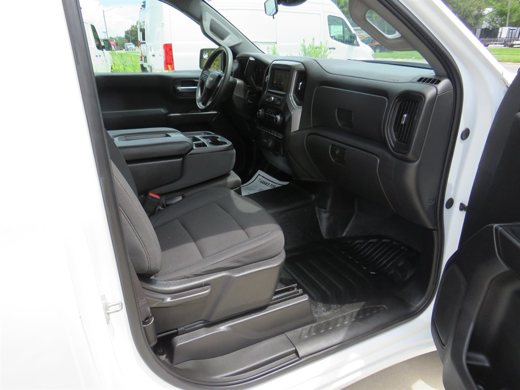 2024 Chevrolet Silverado 1500 - $29,751