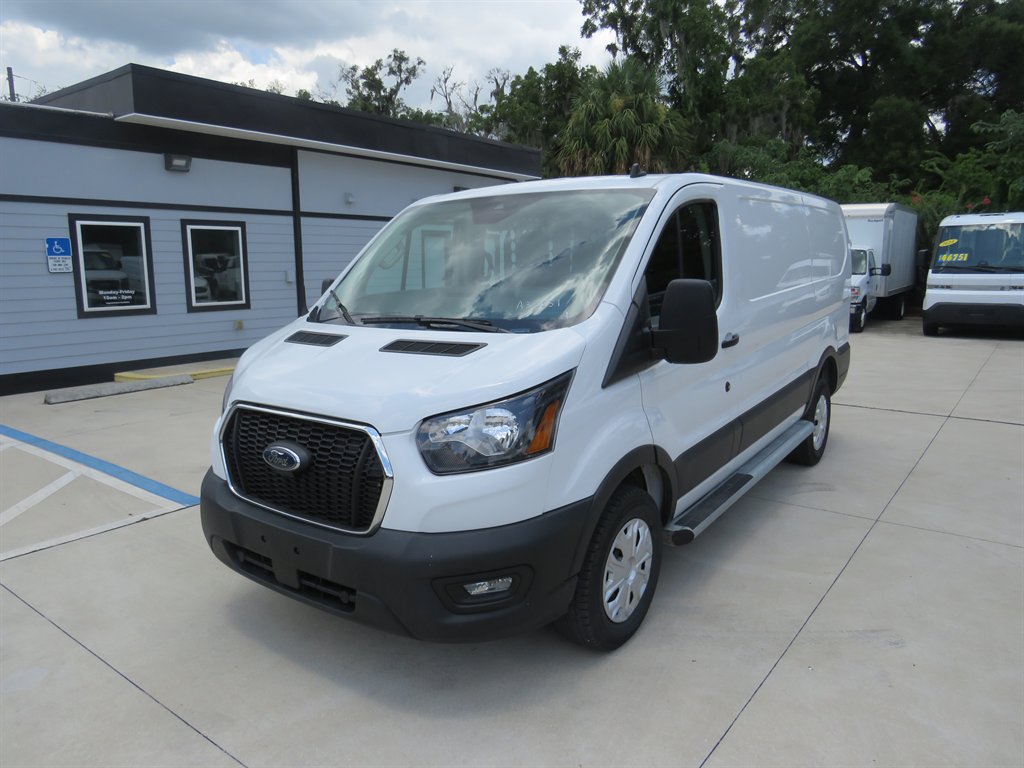 2025 Ford T250 Vans - $35,751