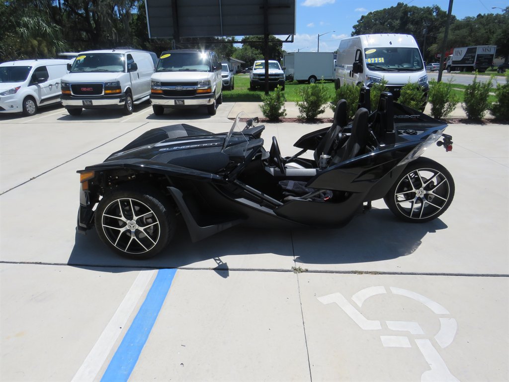 2019 Polaris Slingshot  - $17,751