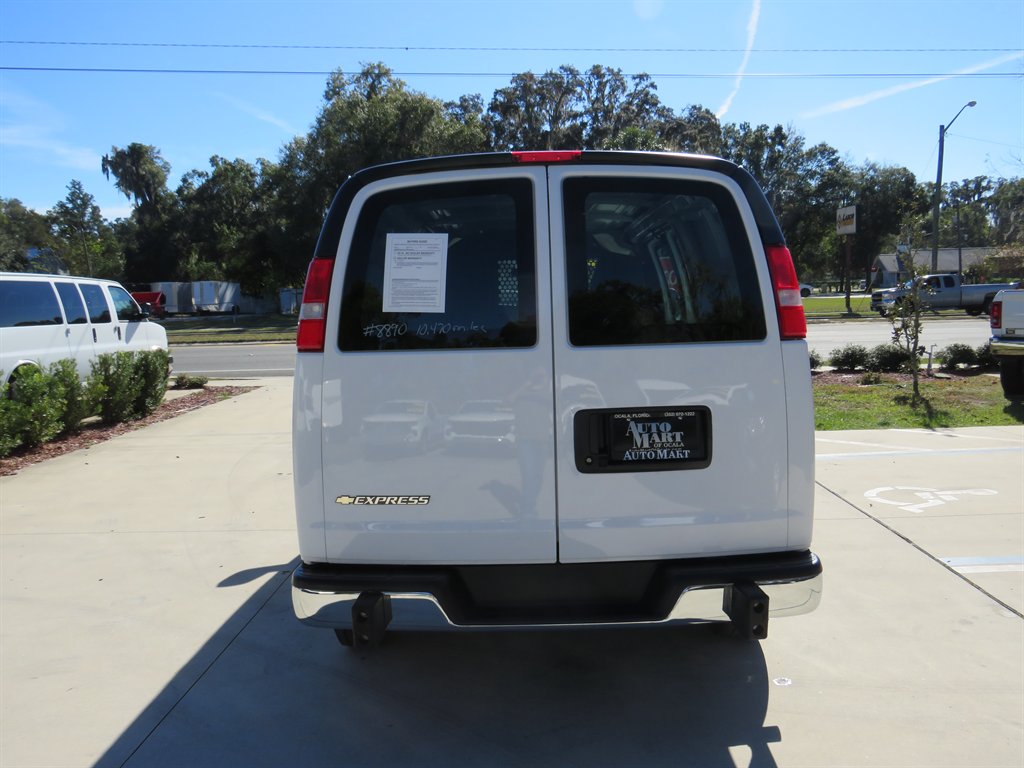 2025 Chevrolet Express - $33,751
