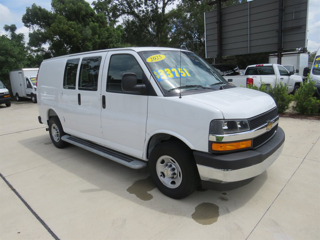2025 Chevrolet Express - $33,751