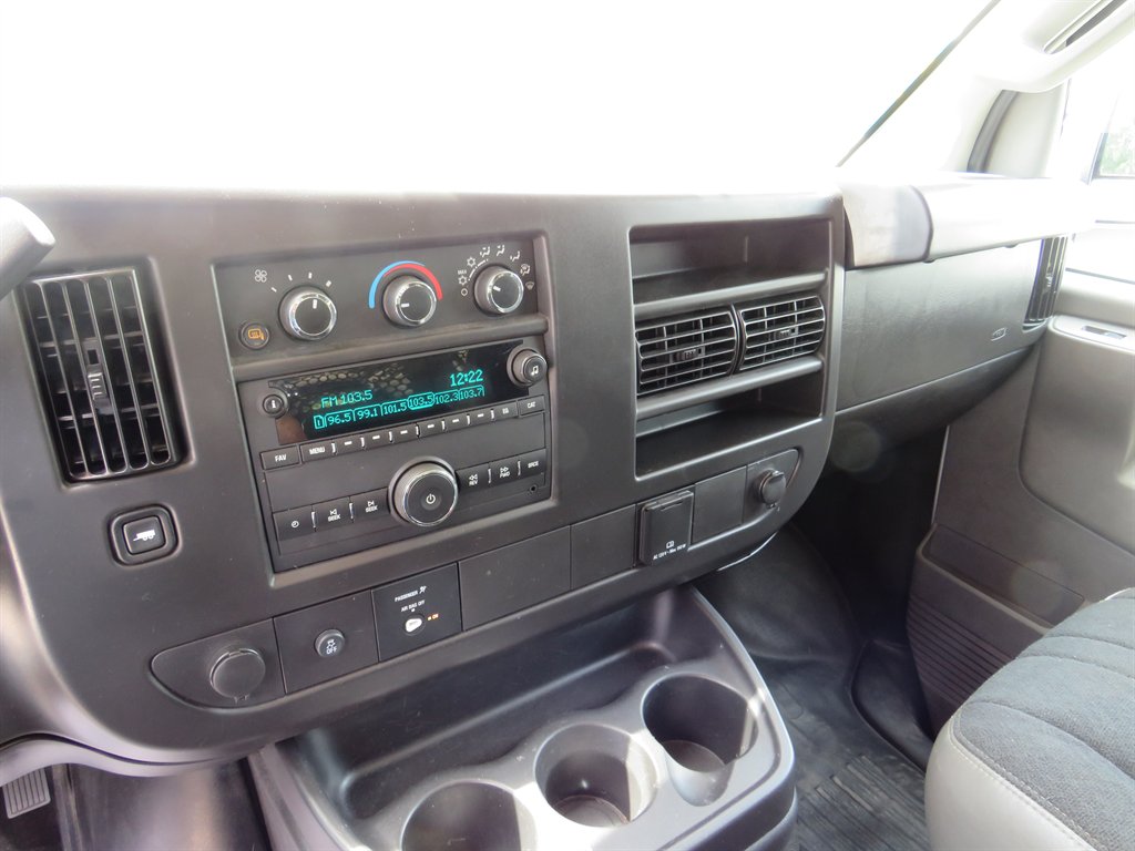 2025 Chevrolet Express - $33,751