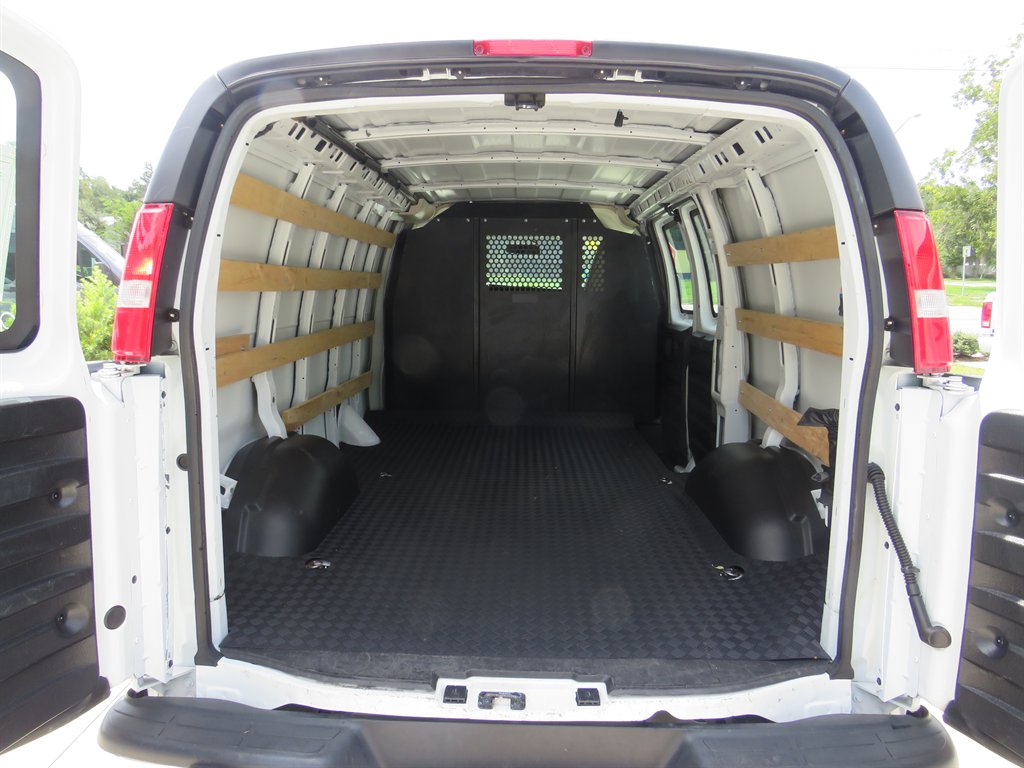 2025 Chevrolet Express - $33,751
