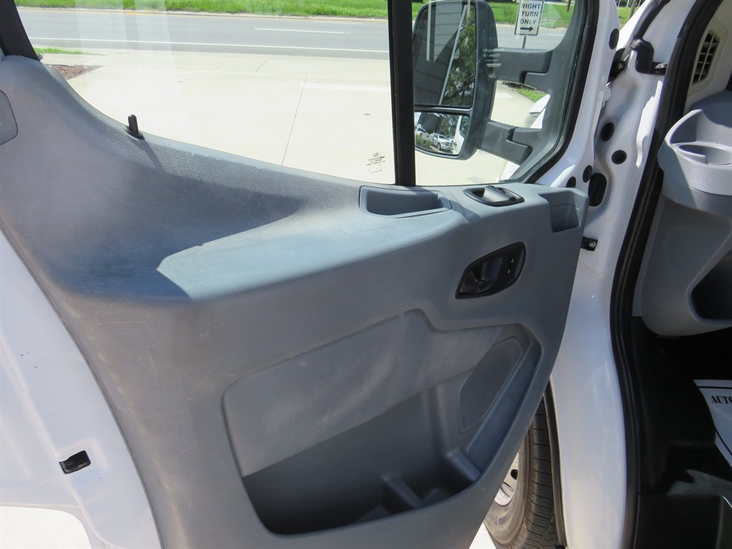 2018 Ford Transit - $21,751