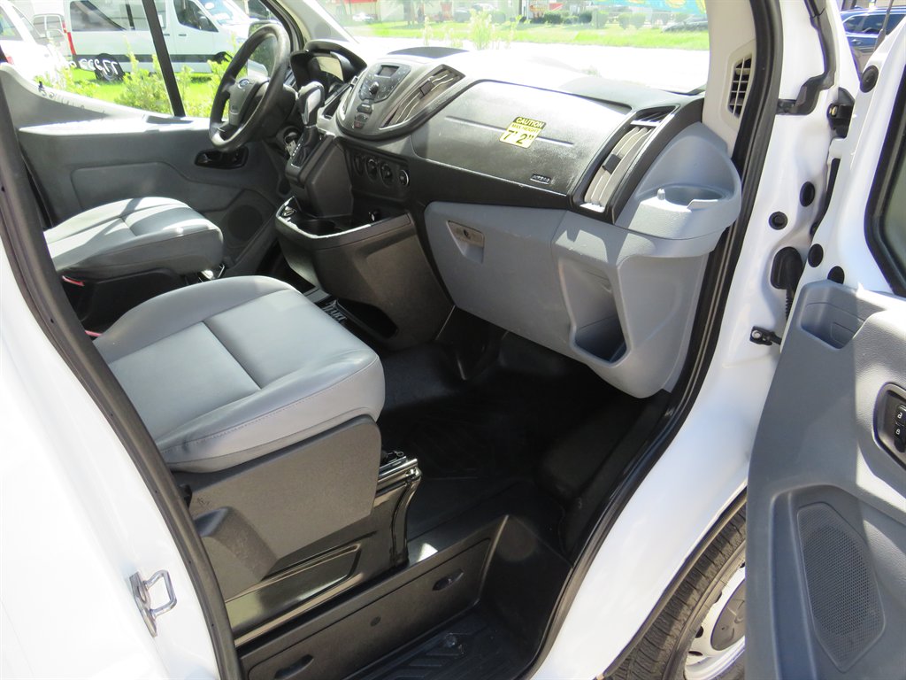 2018 Ford Transit - $21,751