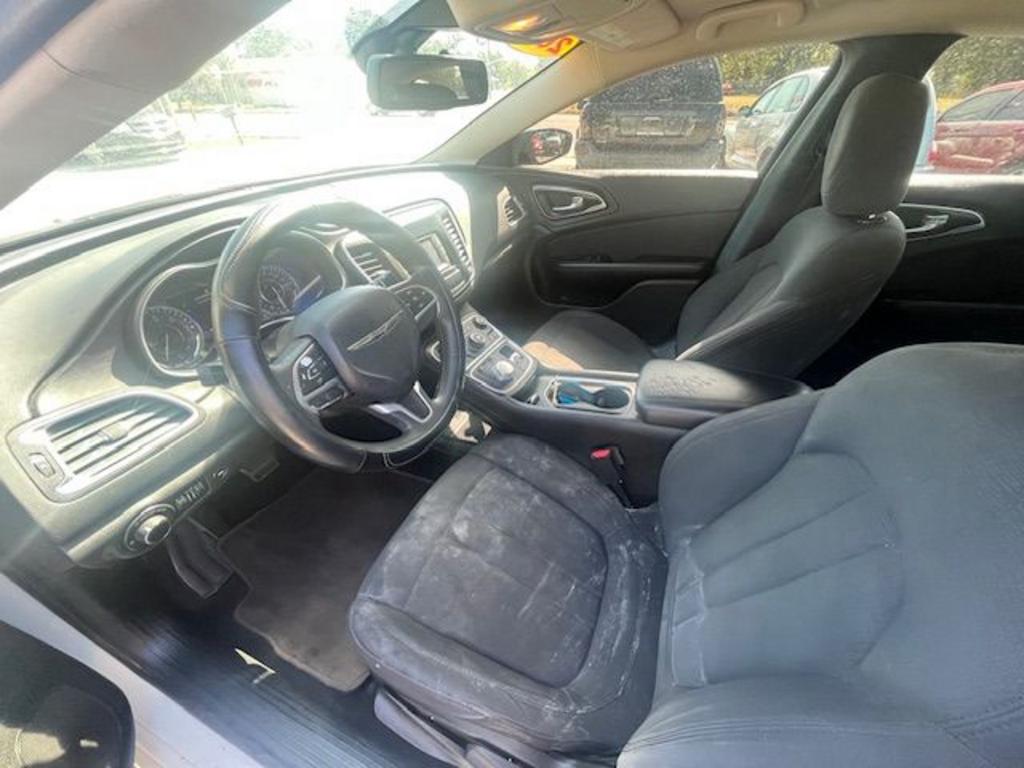 2016 Chrysler 200