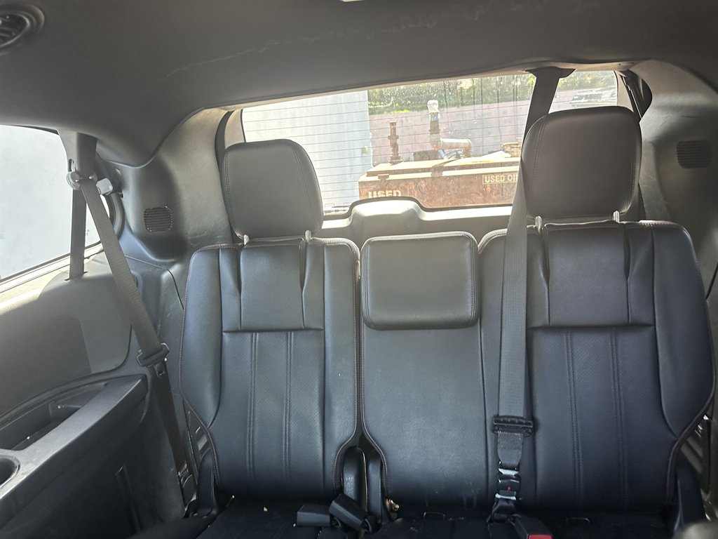 2018 Dodge Grand Caravan - $10,900