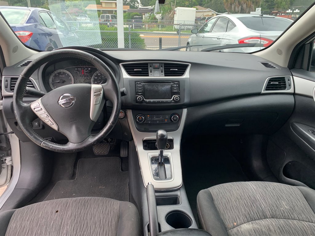 2017 Nissan Sentra - $11,000