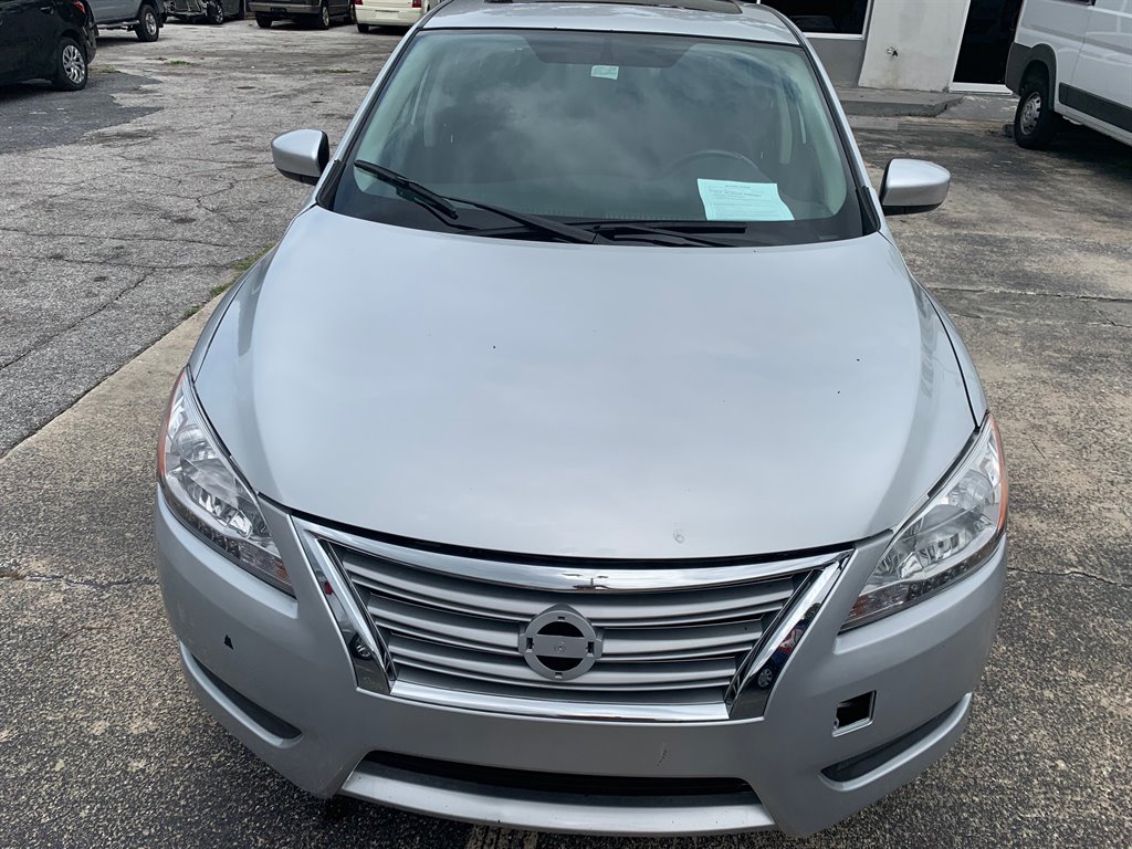 2017 Nissan Sentra - $11,000