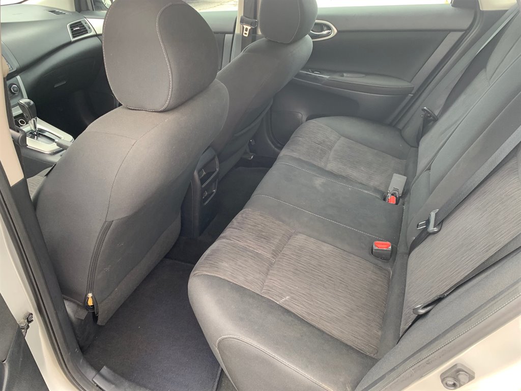 2017 Nissan Sentra - $11,000