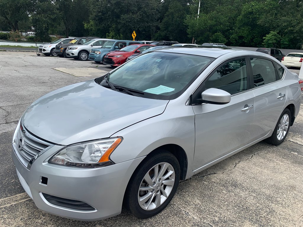 2017 Nissan Sentra - $11,000