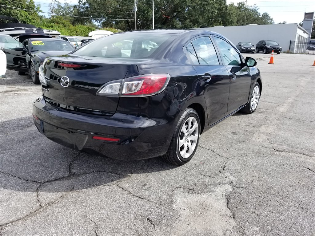 2012 Mazda Mazda3 i Sport photo