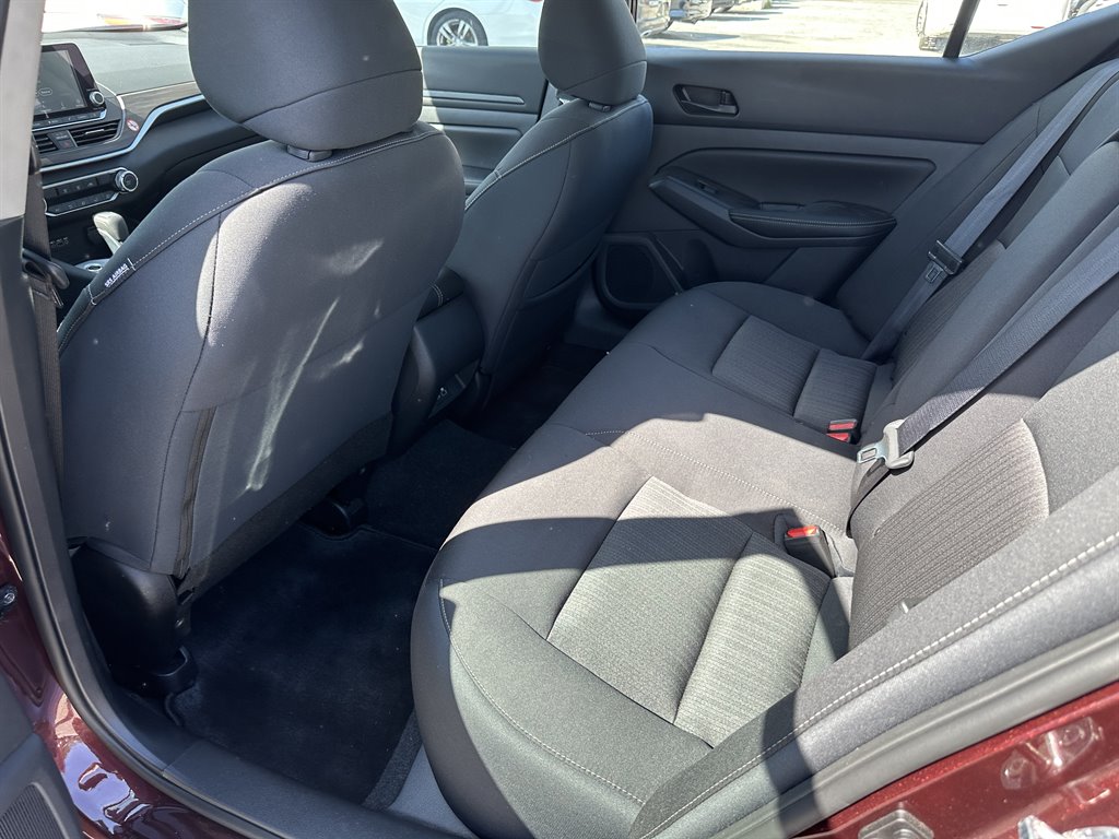 2025 Nissan Altima - $17,900