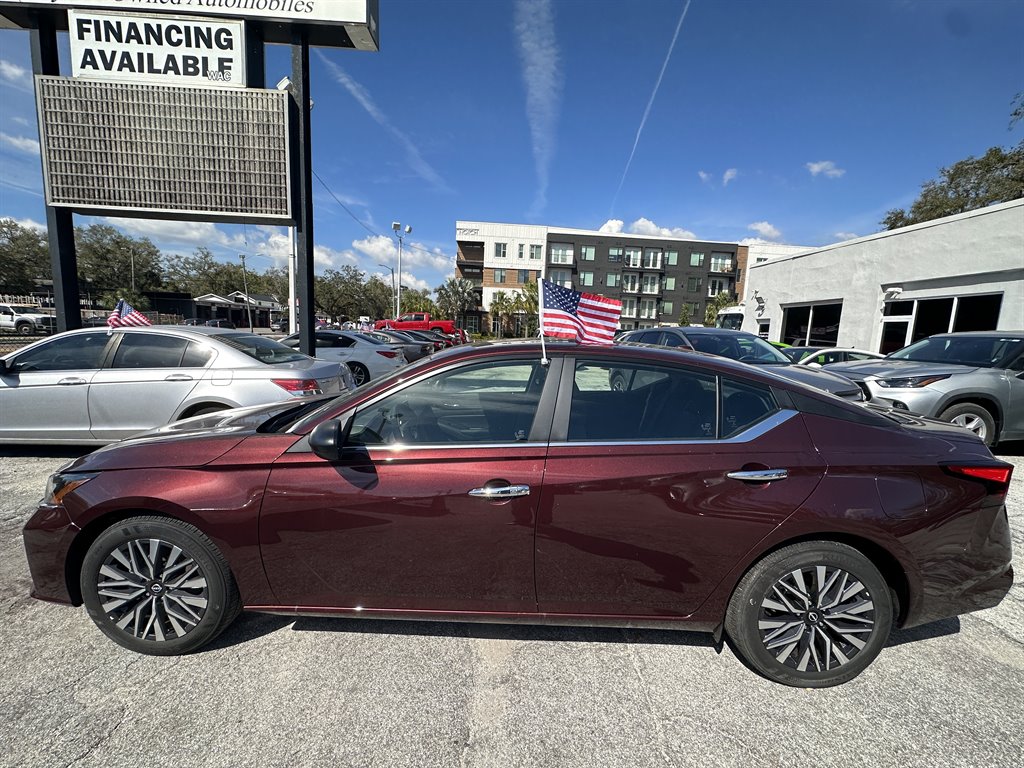 2025 Nissan Altima - $17,900