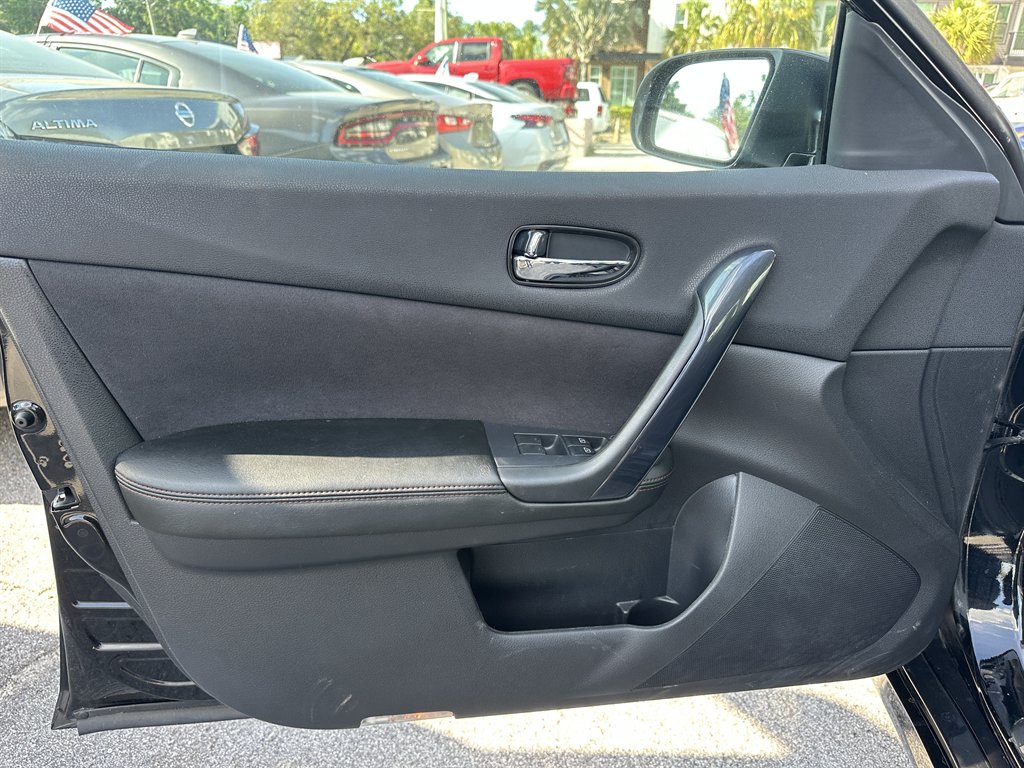 2013 Nissan Maxima - $9,900