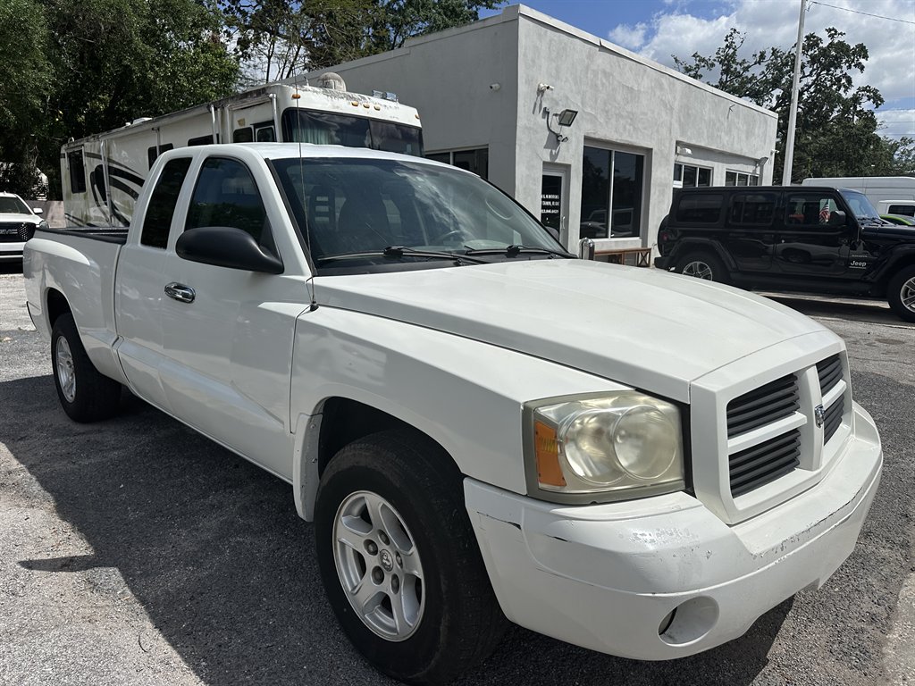 2006 Dodge Dakota SLT photo