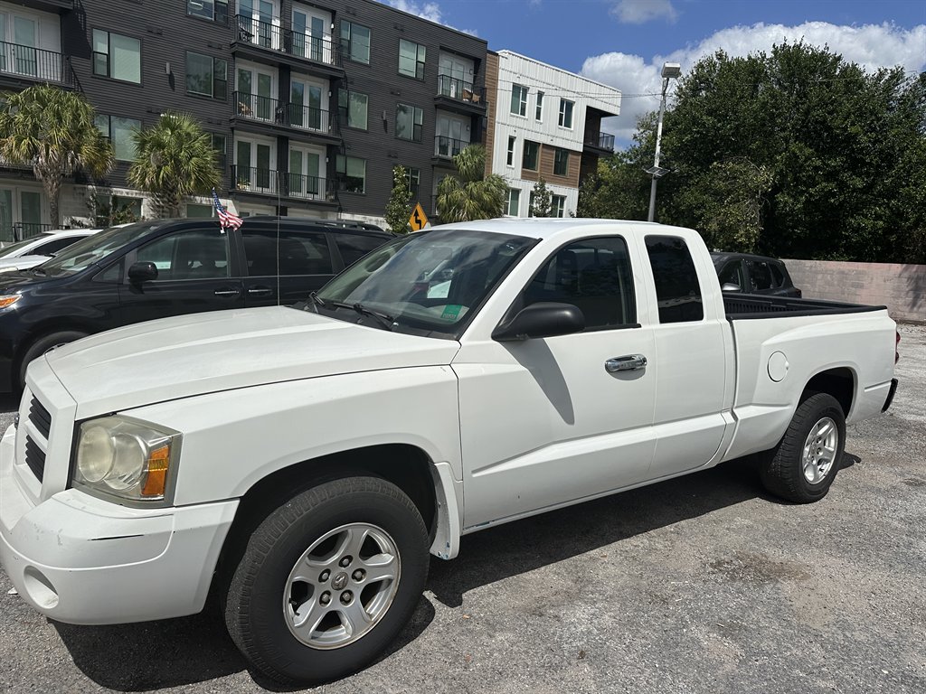 2006 Dodge Dakota SLT photo