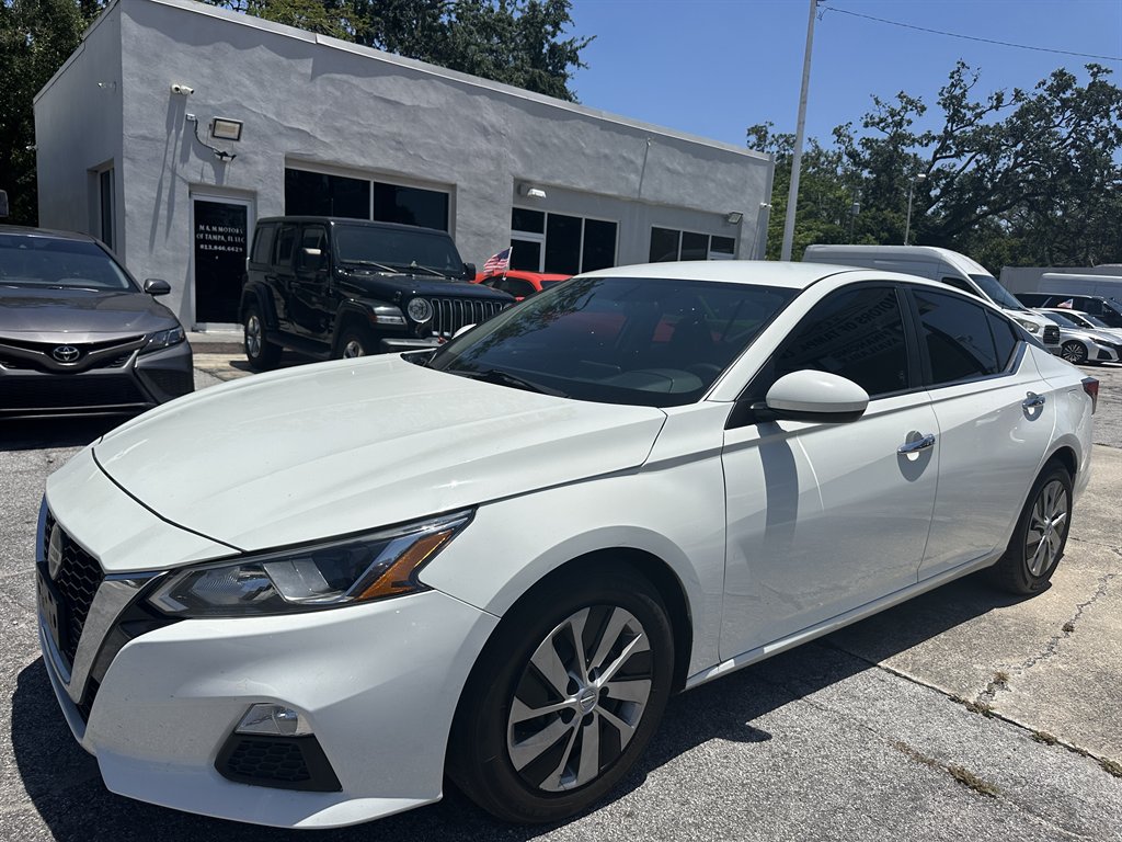 2020 Nissan Altima S photo