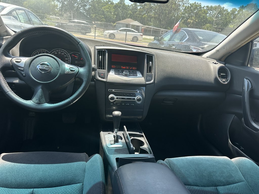 2013 Nissan Maxima - $9,900