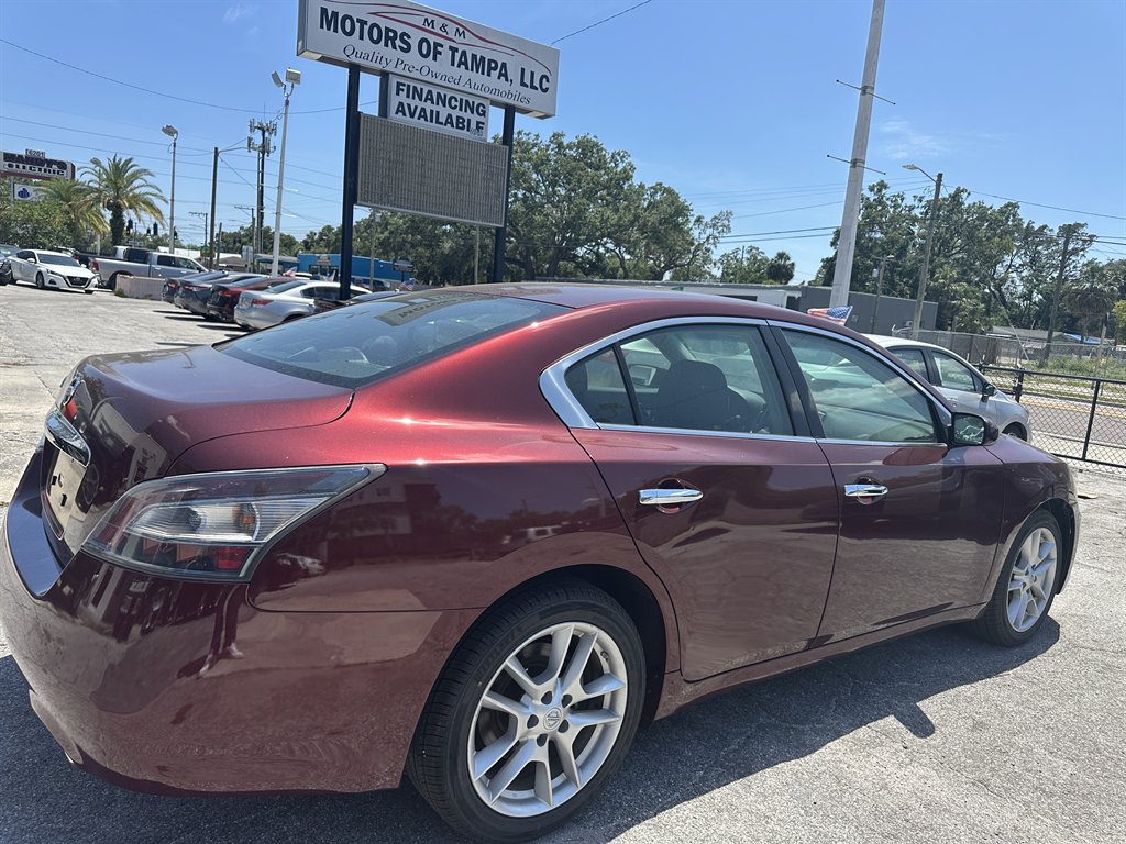 2013 Nissan Maxima - $9,900