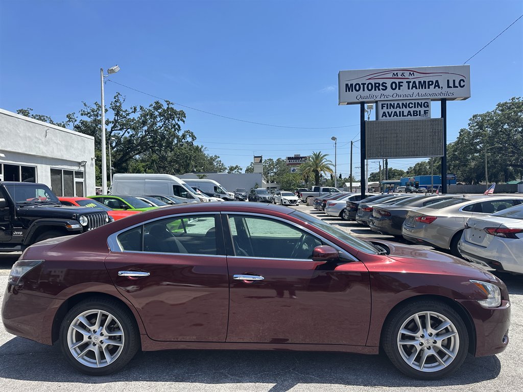 2013 Nissan Maxima - $9,900